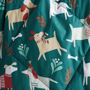 Holiday Paws
