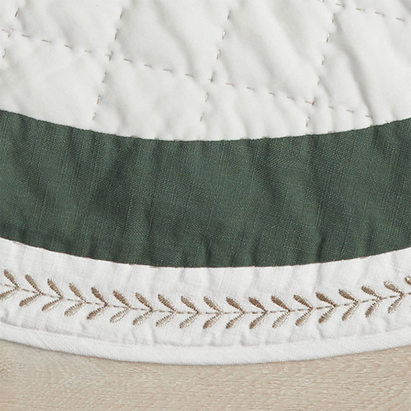 Artisan Chic Tree Skirt - Green,Green