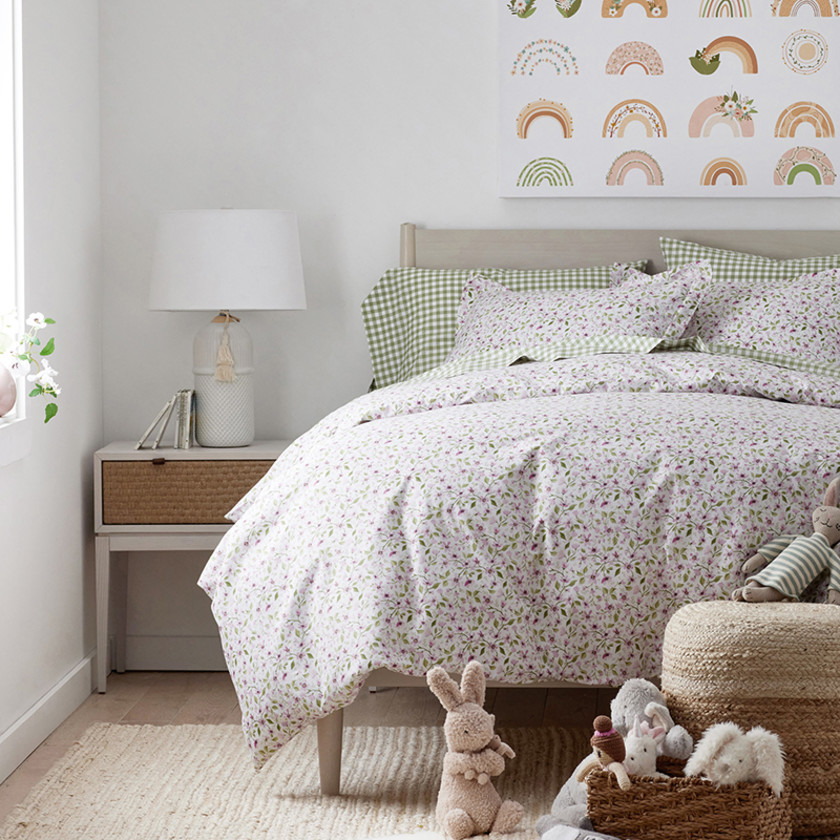 Lilah's Floral Classic Cool Organic Cotton Percale Toddler Comforter Set - Pink, Toddler,Pink Multi