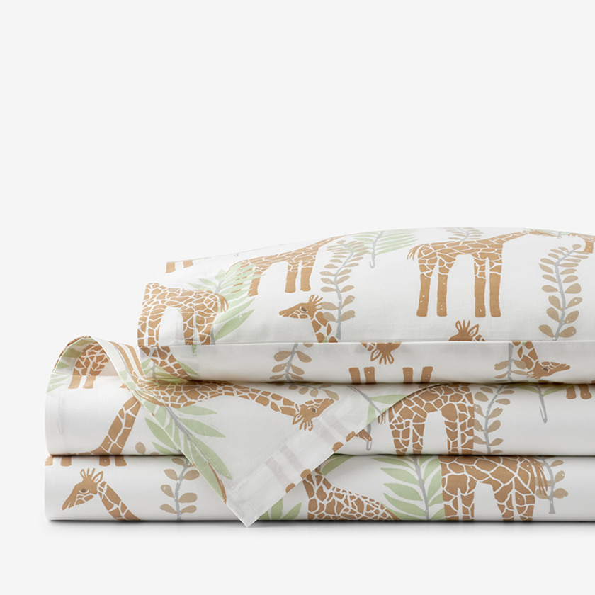 Giraffe Play Classic Cool Organic Cotton Percale Toddler Sheet Set