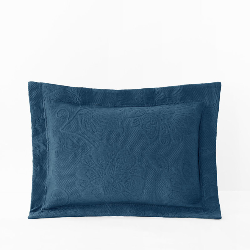 Putnam Cotton Matelassé Pillow Cover - Navy,Navy