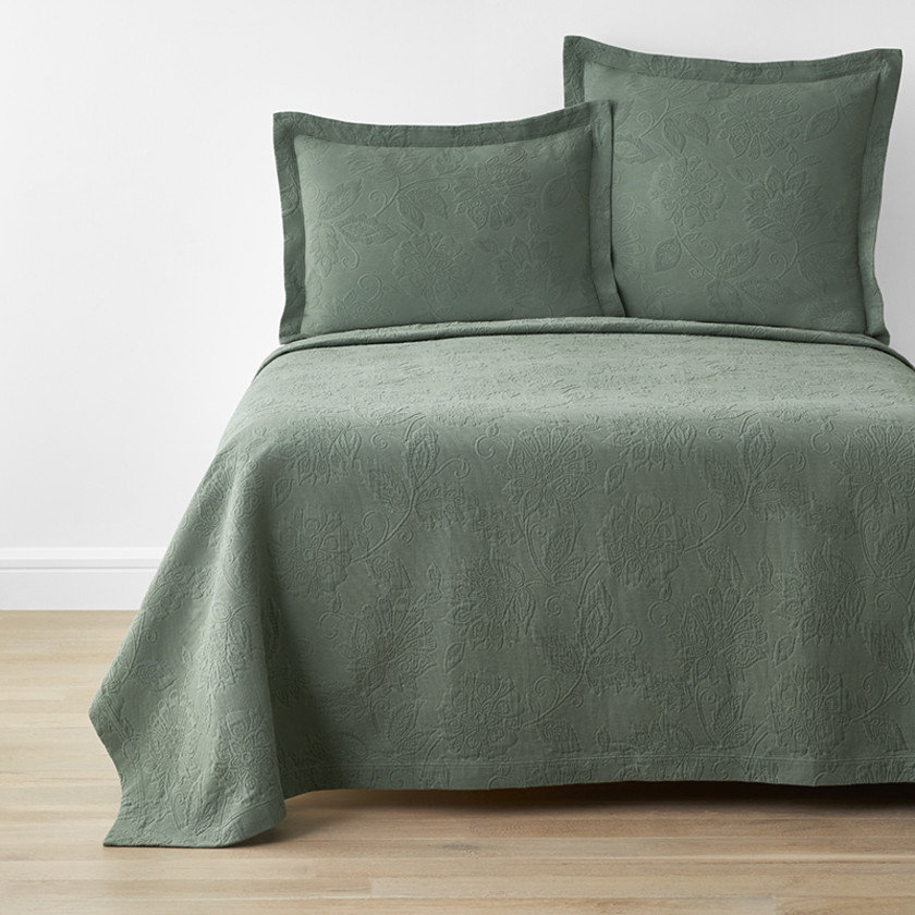 Putnam Cotton Matelassé Bedspread