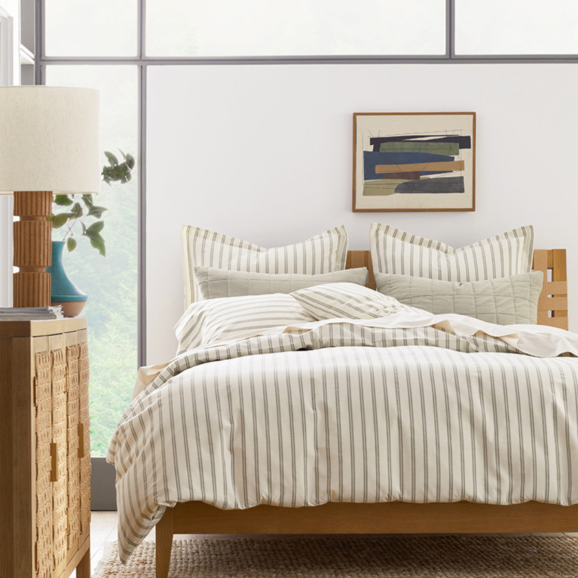 Narrow Stripe Classic Cool Cotton Percale Fitted Bed Sheet - Moss Green, Twin XL,Moss Green