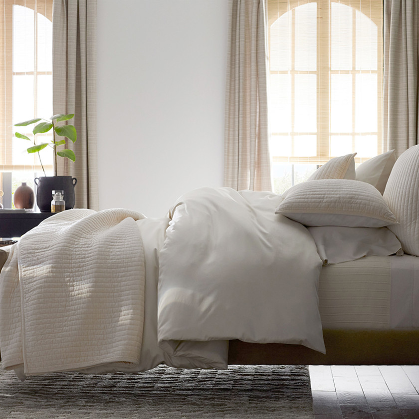 Harmony Luxe Ultra-Cozy Velvet Quilt - Cream, Full/Queen,Cream