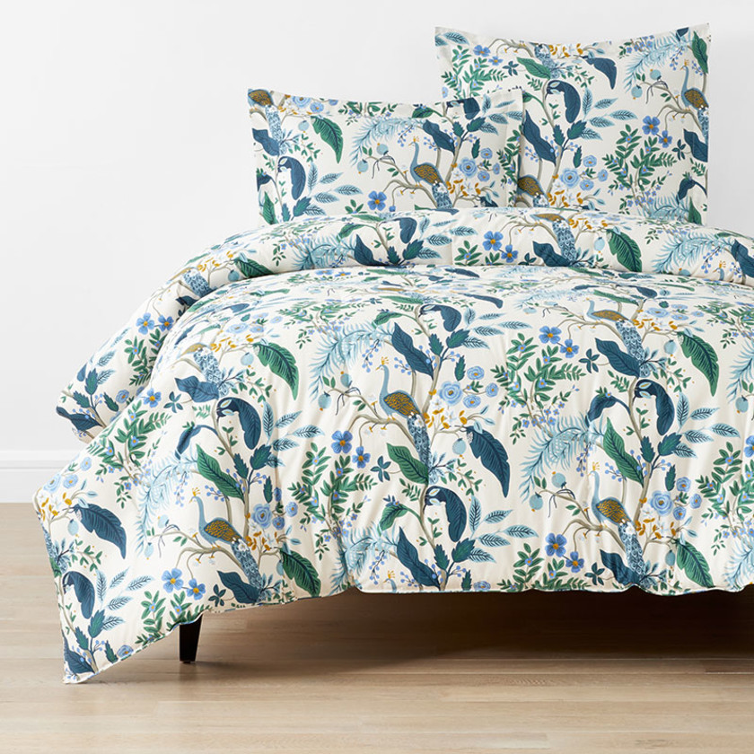 Peacock Classic Smooth Sateen Comforter - Ivory Multi, Twin/Twin XL,Ivory Multi