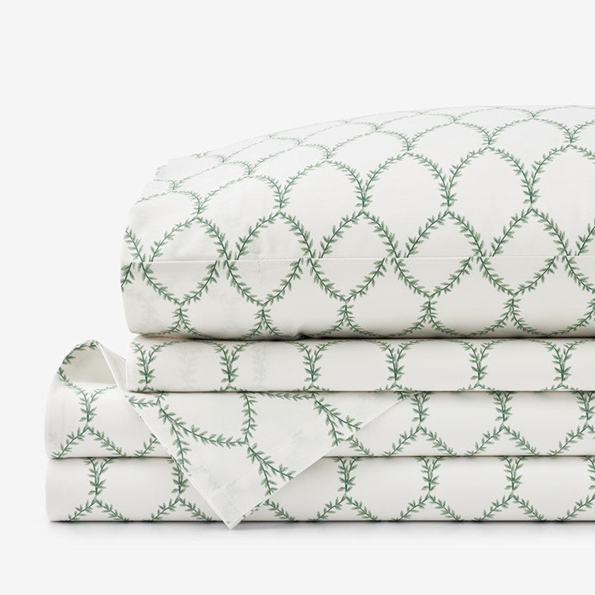Laurel Classic Smooth Sateen Bed Sheet Set