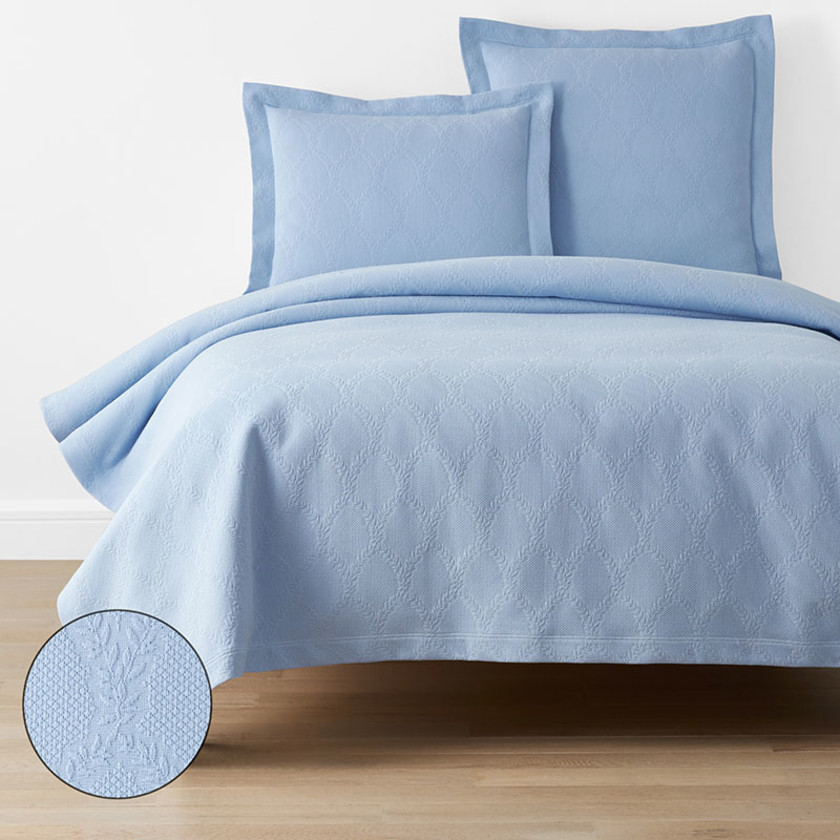 Laurel Matelasse Coverlet - Blue, Full,Blue
