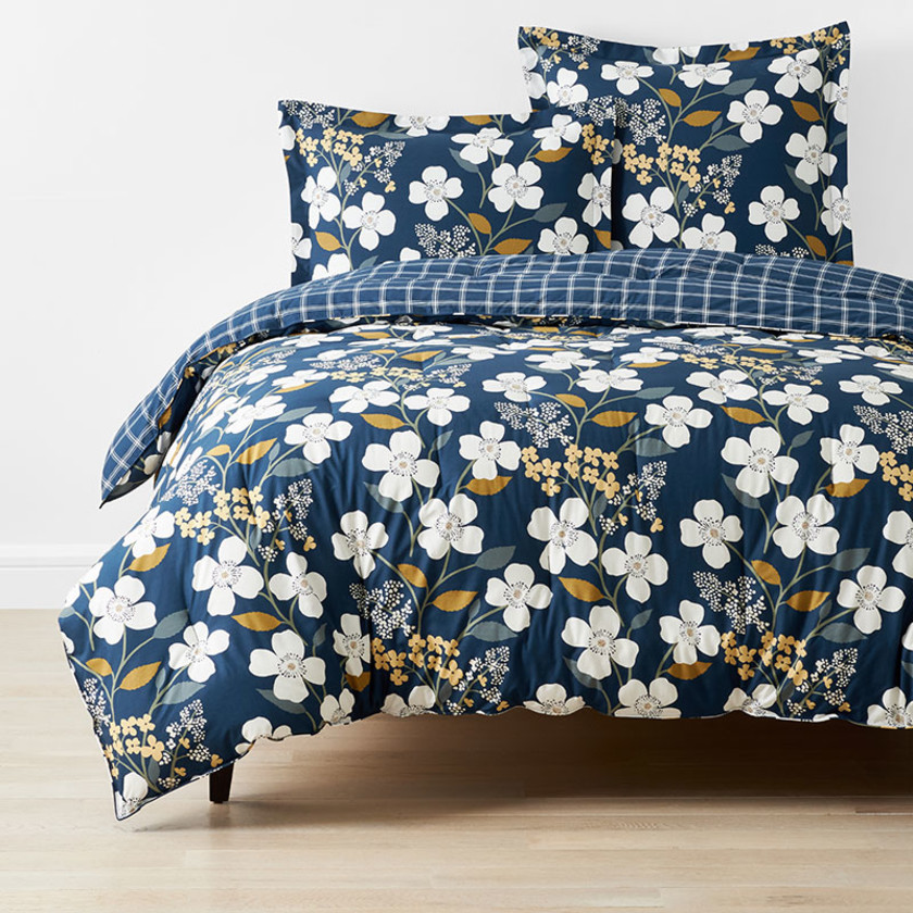 Retro Blue Ditsy Floral Bedding Set