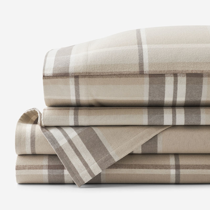 Classic Plaid Ultra-Cozy Cotton Velvet Flannel Bed Sheet Set