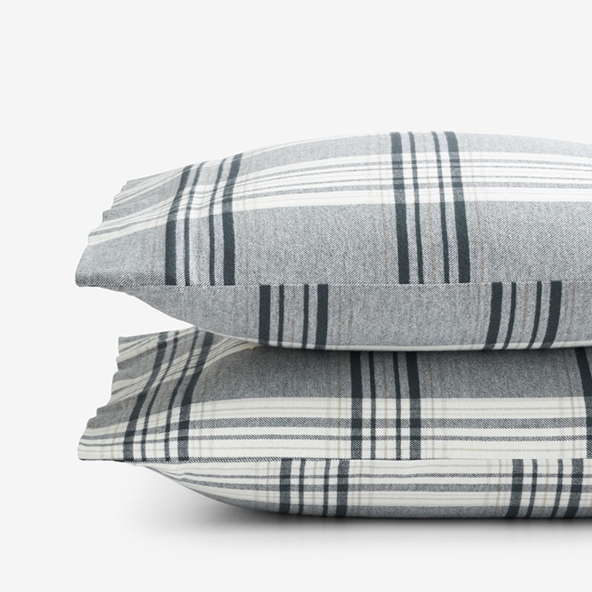 Classic Plaid Ultra-Cozy Cotton Velvet Flannel Pillowcase Set