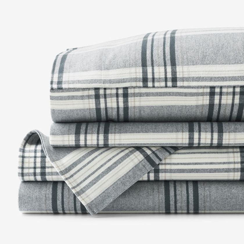 Classic Plaid Ultra-Cozy Cotton Velvet Flannel Bed Sheet Set