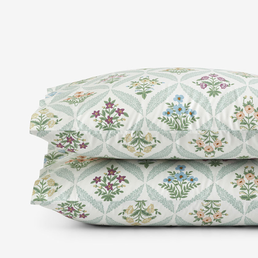 Estee Garden Classic Smooth Sateen Pillowcase Set