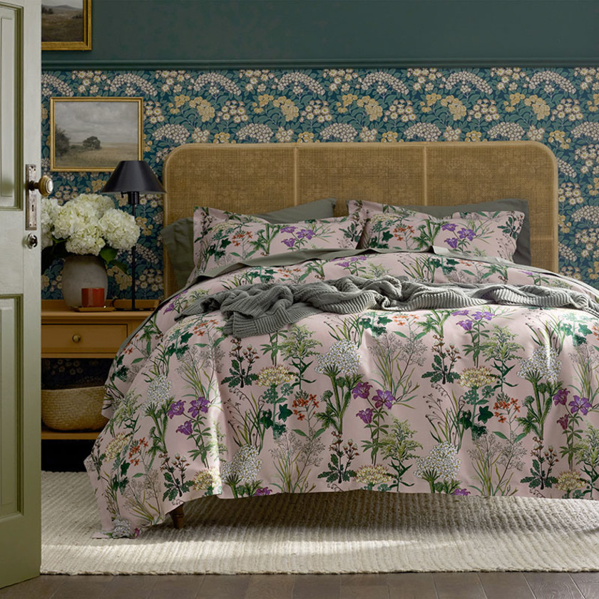 Timeless Garden Classic Smooth Sateen Pillowcase Set - Blush, King,Blush