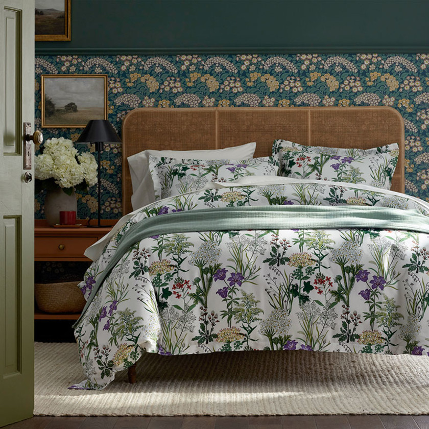 Timeless Garden Classic Smooth Sateen Bed Sheet Set - Ivory, Twin,Ivory