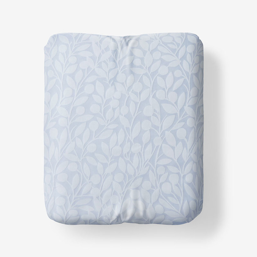 Jacquard Leaf Yarn-Dyed Premium Smooth Supima® Cotton Wrinkle-Free Sateen Fitted Bed Sheet