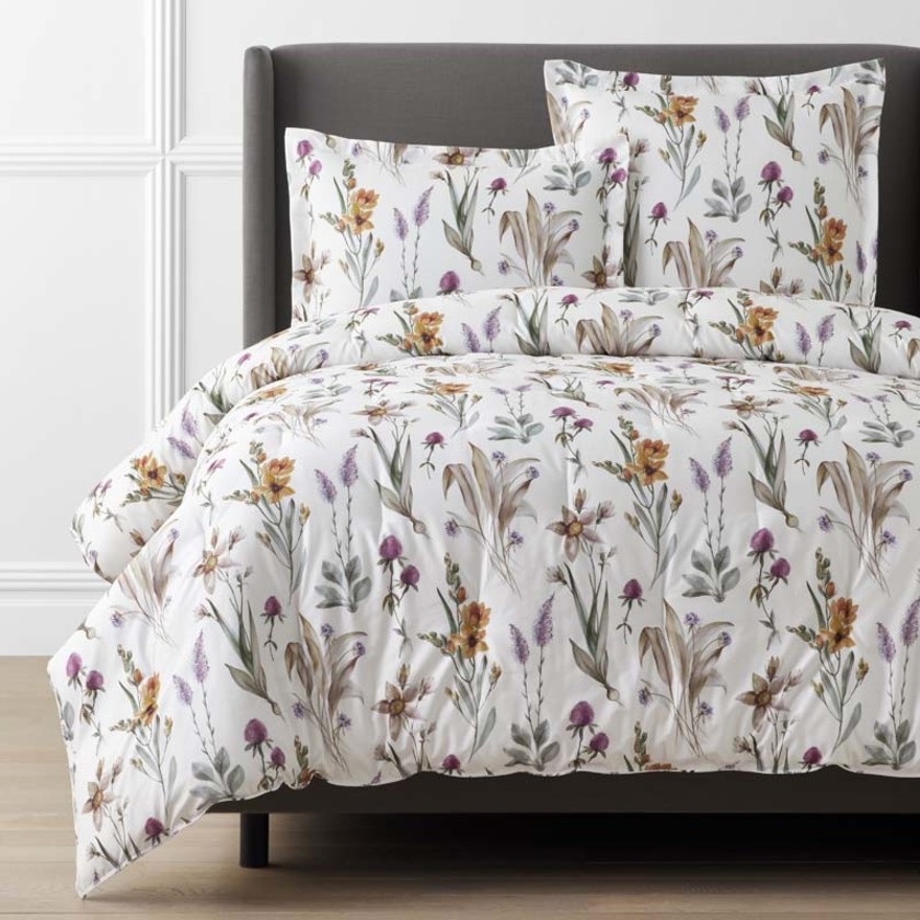 Stem Florals Premium Smooth Wrinkle-Free Sateen Comforter