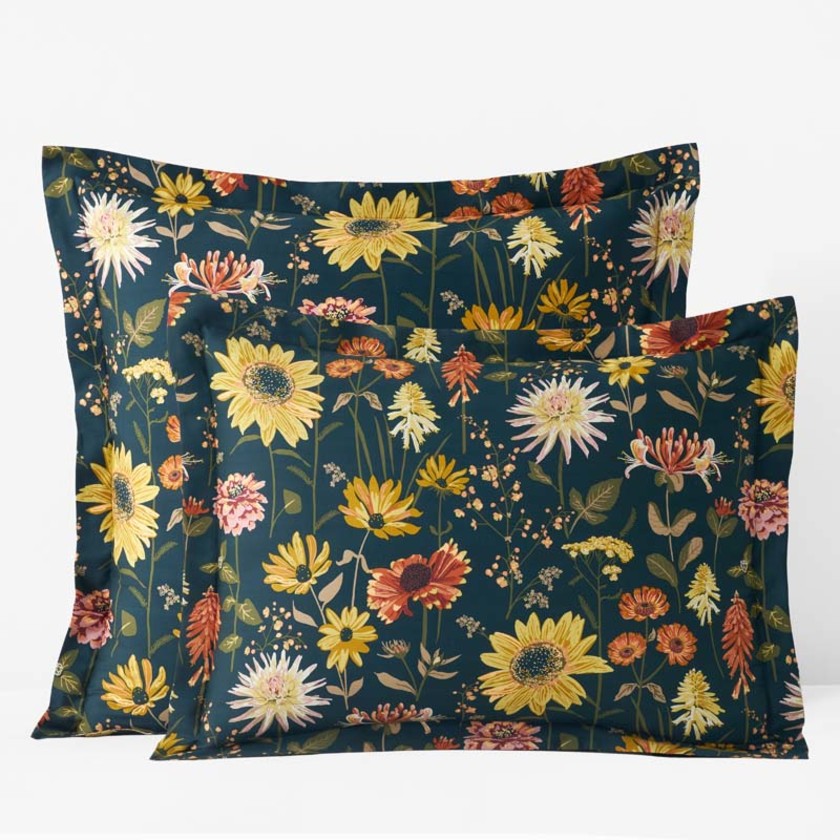 Daisies Classic Smooth Sateen Sham