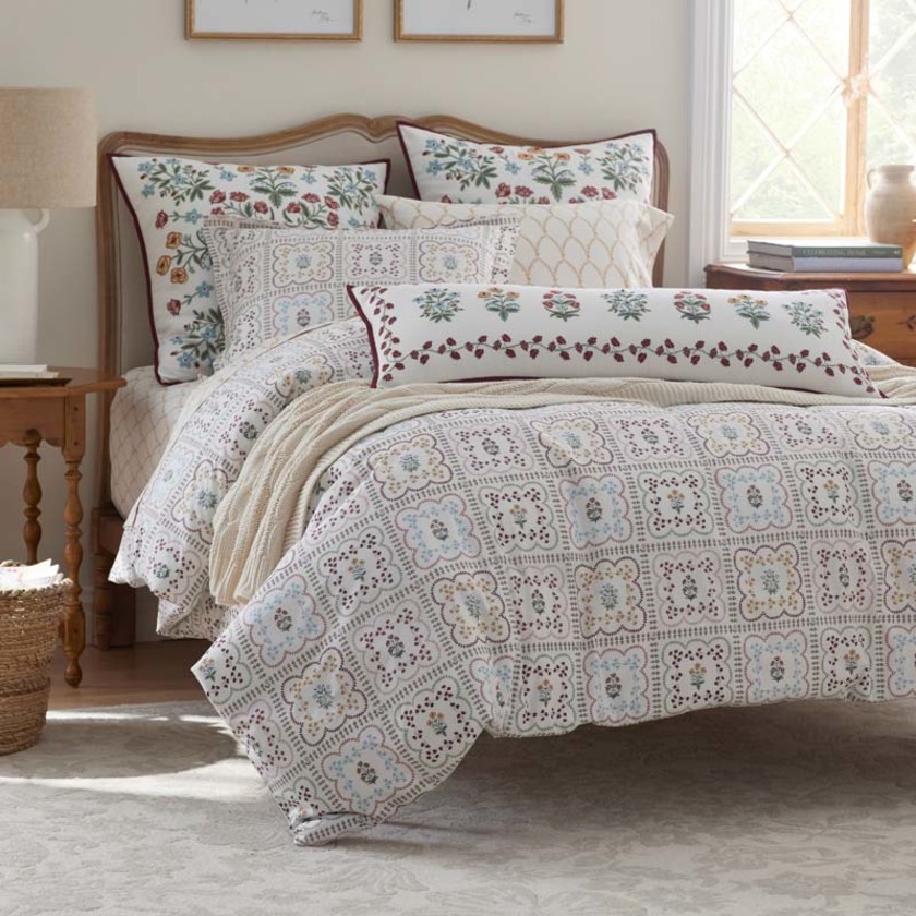 Lottie Classic Cool Cotton Percale Sham - Ivory Multi, Standard,Ivory Multi
