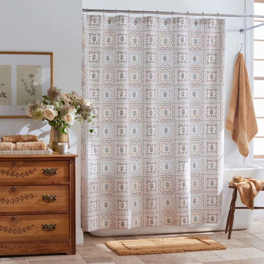 Lottie Classic Cool Cotton Percale Shower Curtain