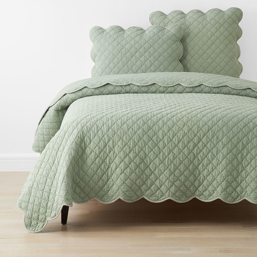 Giulietta Scallop Quilt