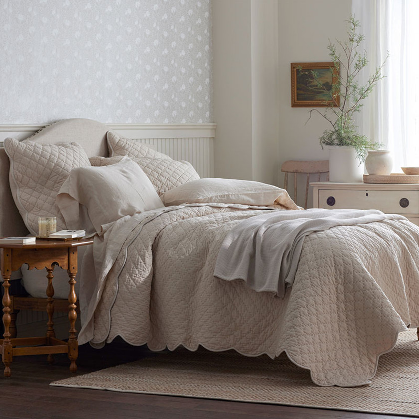 Scallop Quilt - Linen, Twin/Twin XL,Linen