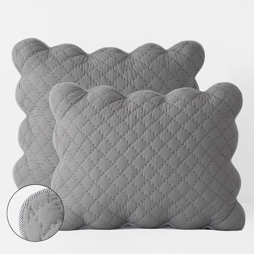 Scallop Quilted Sham
