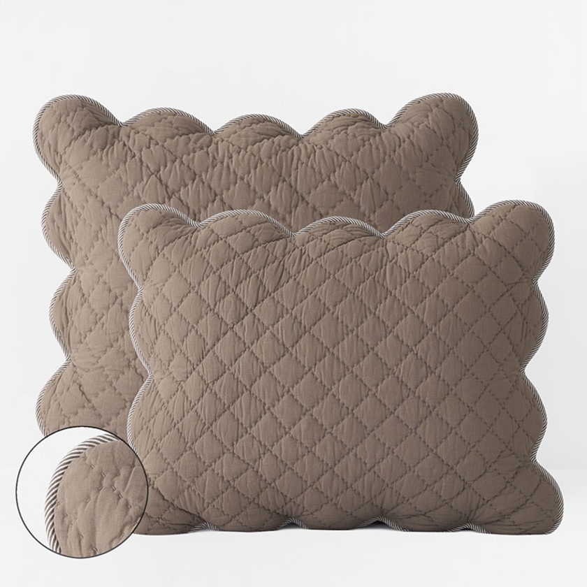 Scallop Quilted Sham