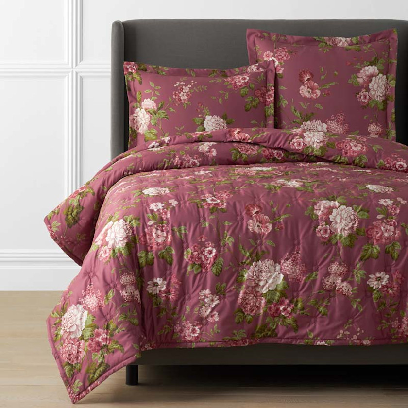 Victorian Bloom Premium Smooth Wrinkle-Free Sateen Quilted Coverlet