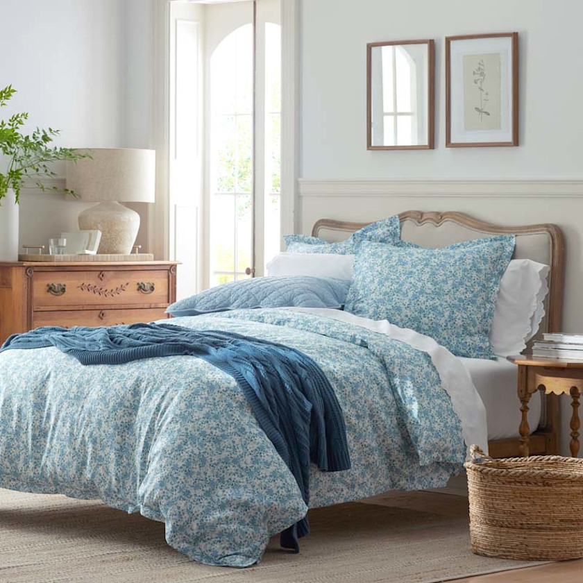 Joyful Floral Classic Smooth Sateen Bed Sheet Set,Blue