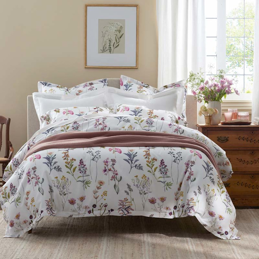 Blooming Garden Classic Smooth Sateen Bed Sheet Set,White Multi