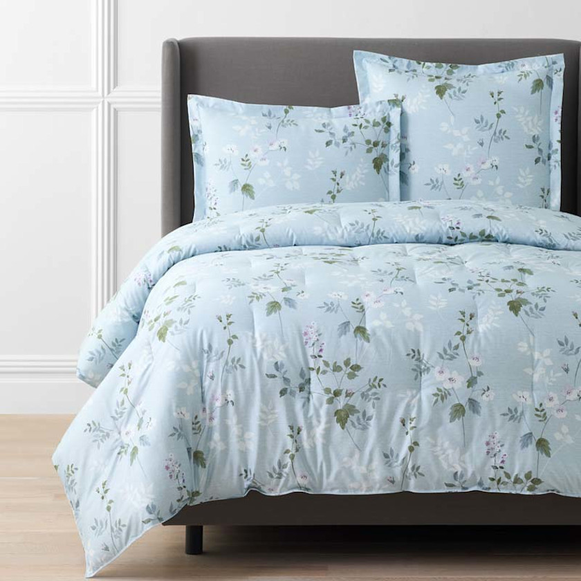 Wispy Meadow Premium Smooth Wrinkle-Free Sateen Comforter