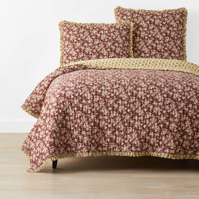 Suhana Reversible Ruffle Quilt