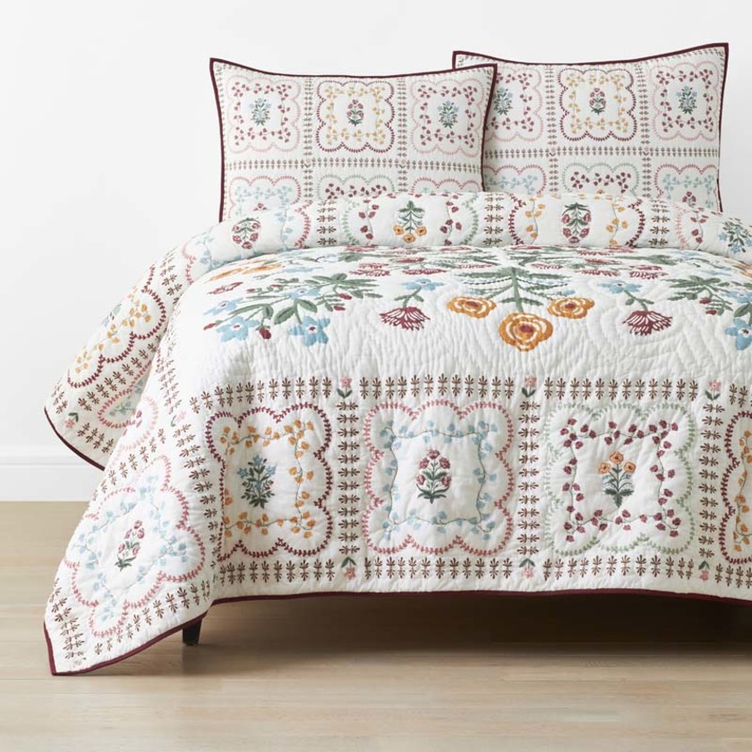 Lottie Quilt - Ivory, Full/Queen,Ivory