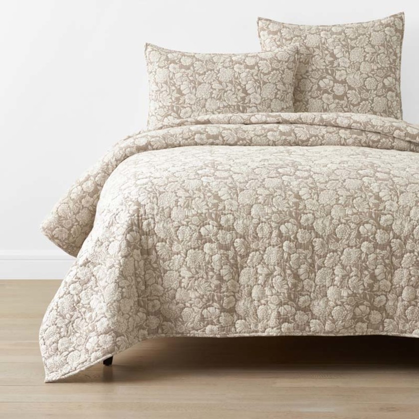 Kyla Floral Quilt