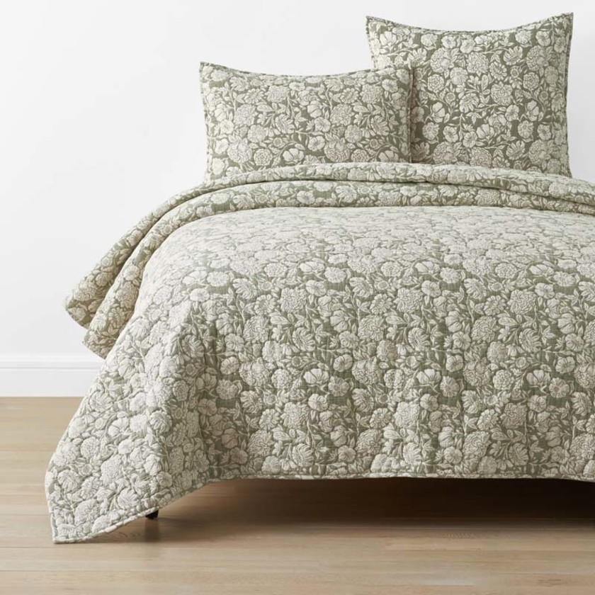 Kyla Floral Quilt