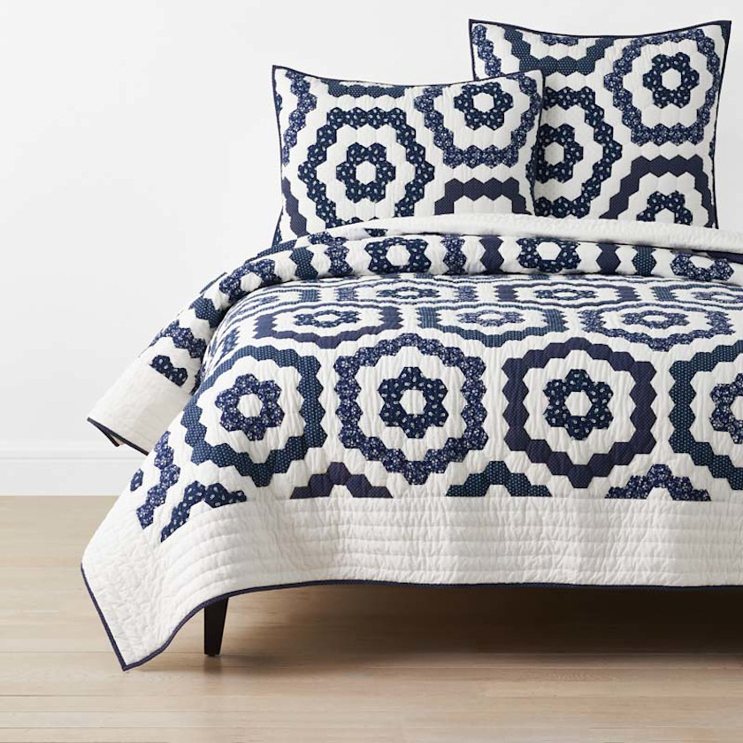 Gwenivere Quilt,Ivory