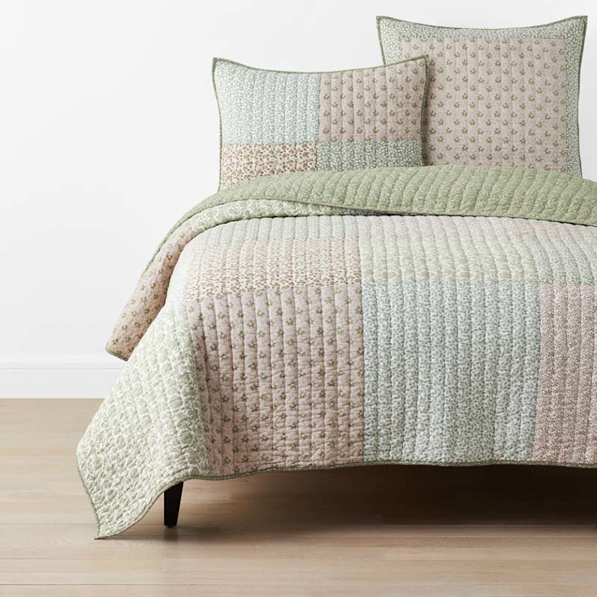 Megara Patchwork Quilt