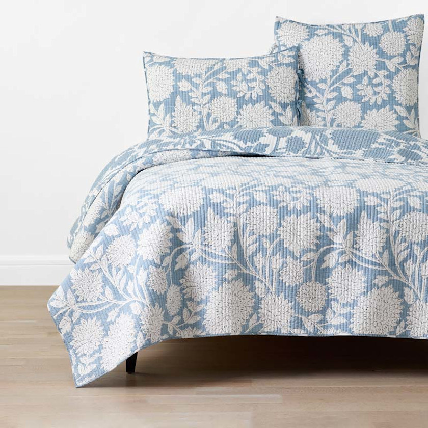 Feliciana Chrysanthemum Reversible Quilt