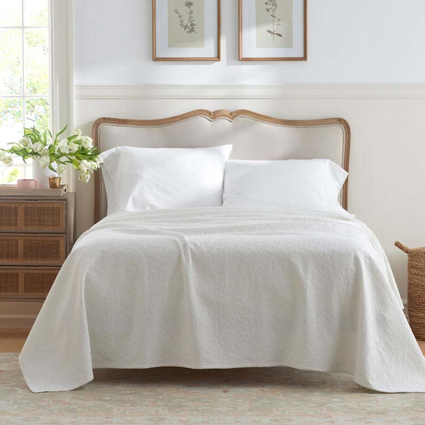 Delicate Floral Blanket