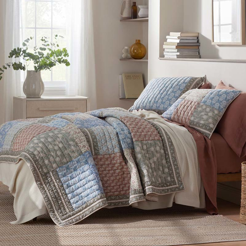 Anvitha Patchwork Quilt,Multi