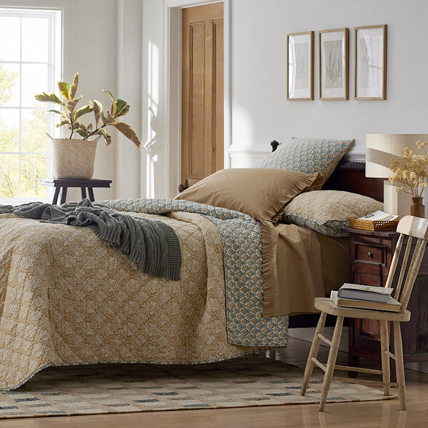 Reversible Quilt,Blossom Grove