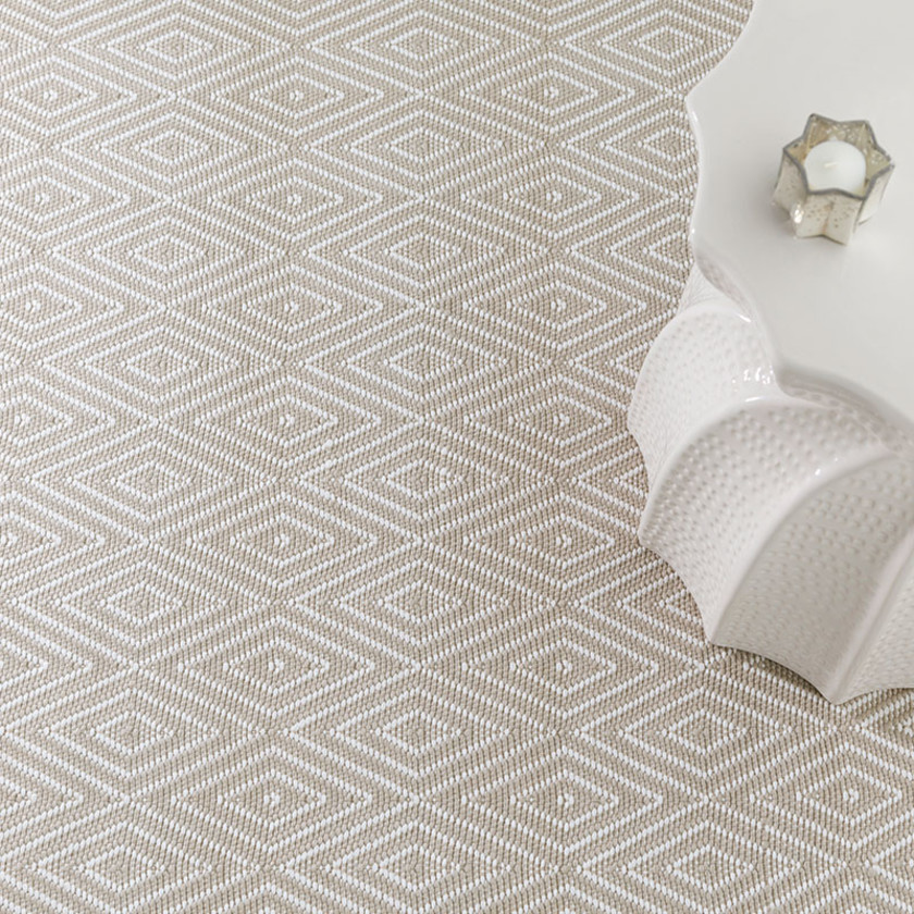 Diamond Handwoven Indoor/Outdoor Rug - Platinum, 2' x 3',Platinum