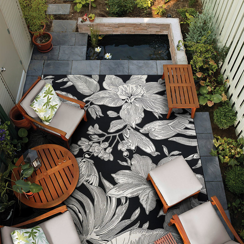 Flora Flat Woven Outdoor Rug - Black, 2' 3" x 3' 11",Black