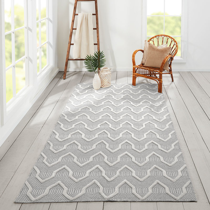 Arrow Stripe Handwoven Wool Rug - Gray, 4' x 6',Gray