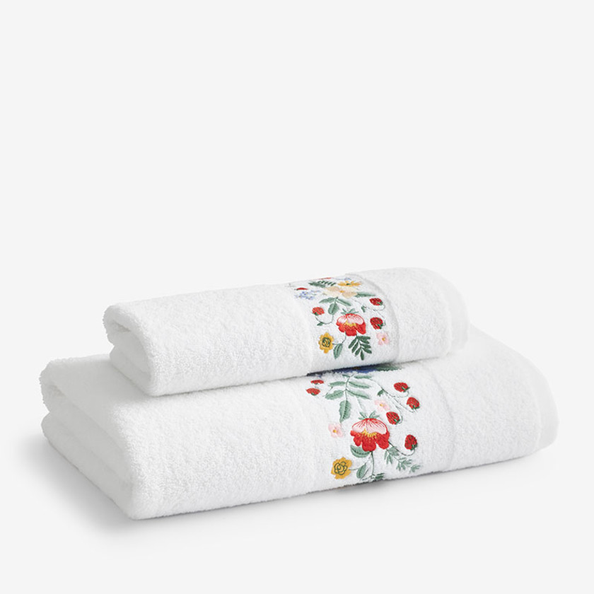 Strawberry Fields Embroidered Bath Towel