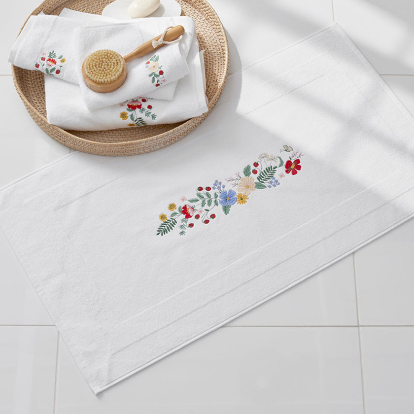 Strawberry Fields Embroidered Bath Mat - White,White