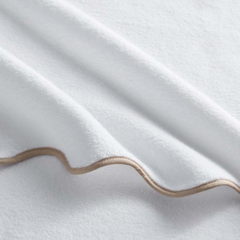 Scalloped Edge Washcloth - Beige,Beige