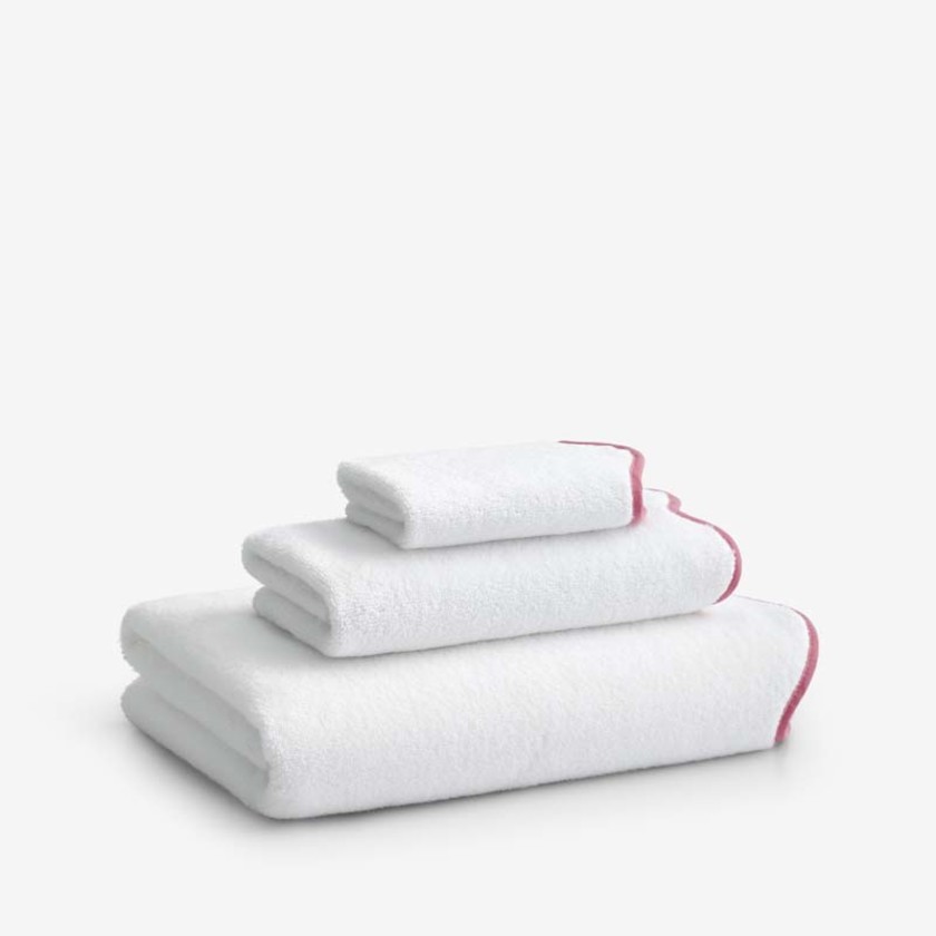 Scalloped Edge Bath Towel