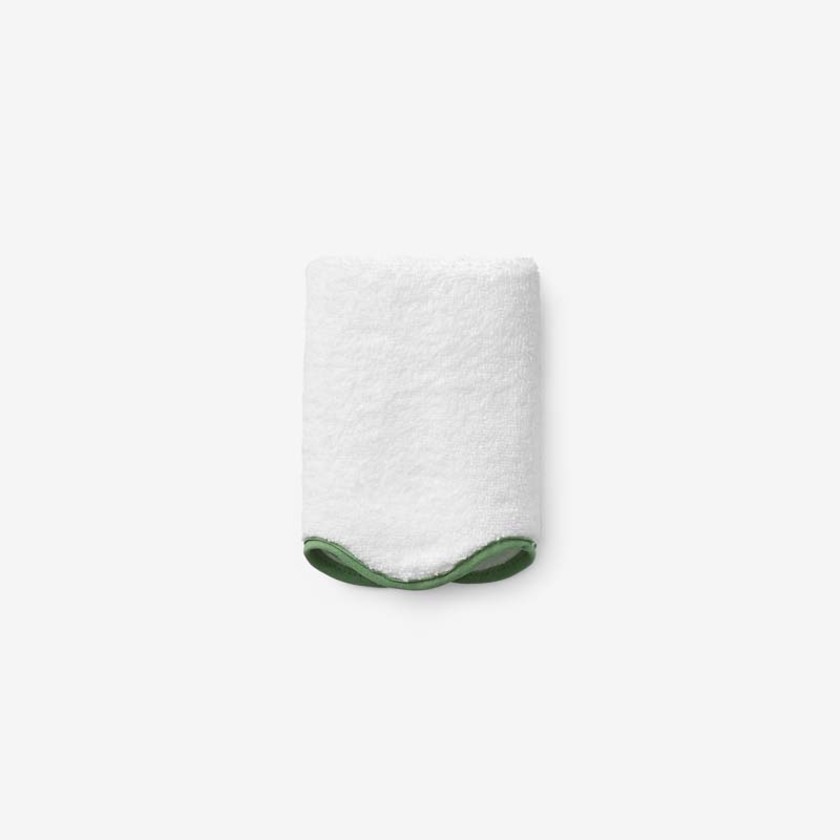 Scalloped Edge Bath Towel
