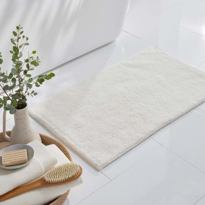 Plush Spa Solid Bath Rug - Cream, 17 in. x 24 in.,Cream